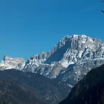 Ospitalita Diffusa Borgate Tra Le Malghe *