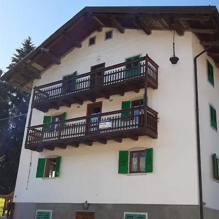Ospitalita Diffusa Borgate Tra Le Malghe Daire