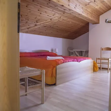 Lägenhet Apartments Ospitalita Diffusa Borgate Tra Le Malghe Falcade