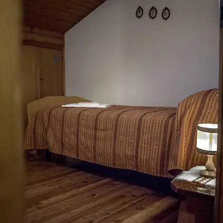 Apartments Ospitalita Diffusa Borgate Tra Le Malghe Lägenhet *